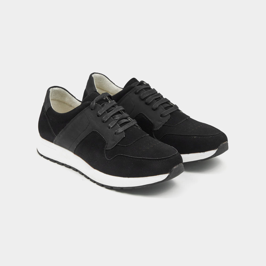 The Weekender Sneaker